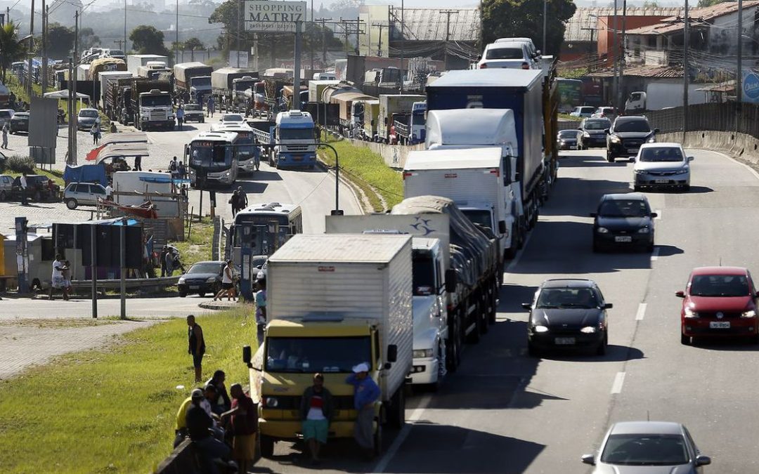 Setor de serviços continua crescendo em Goiás