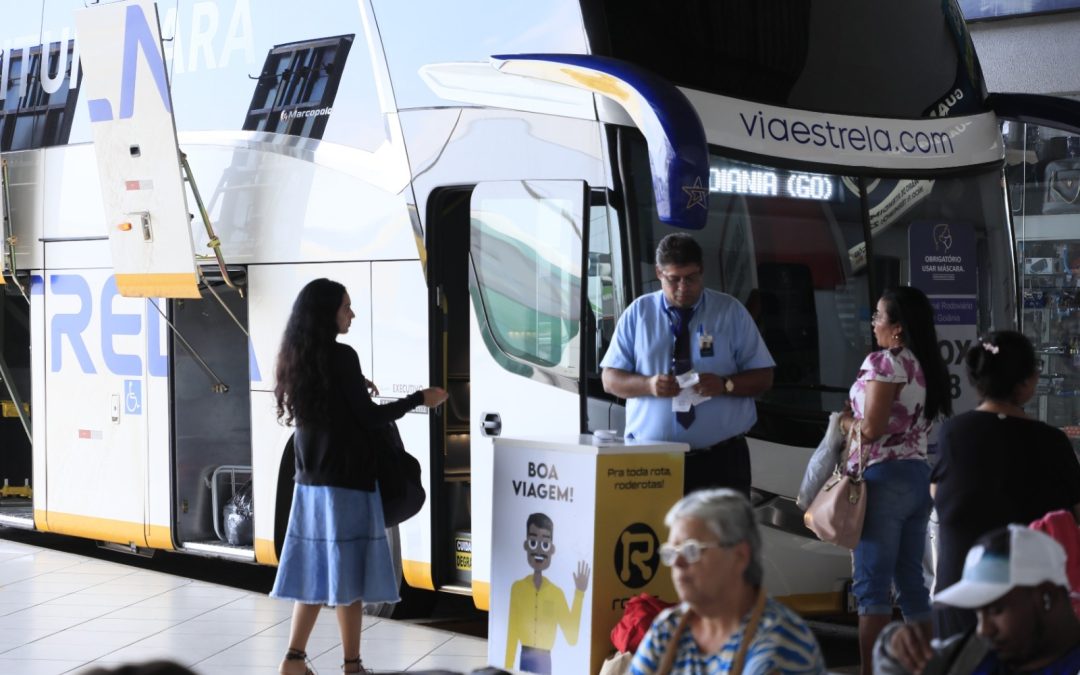 Setor de serviços em Goiás cresce 3,8% em 12 meses, aponta IBGE